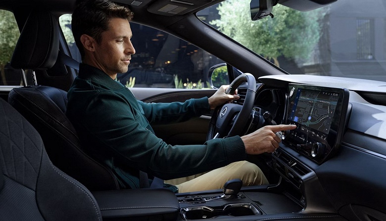 279 л.с., 8-ступенчатый &laquo;автомат&raquo;, полный привод и 2 года гарантии. В Россию привезли Lexus RX&nbsp;350 2025 в исполнении Premium Plus